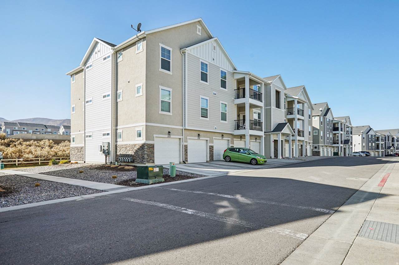 14688 Astin Ln - Photo 1
