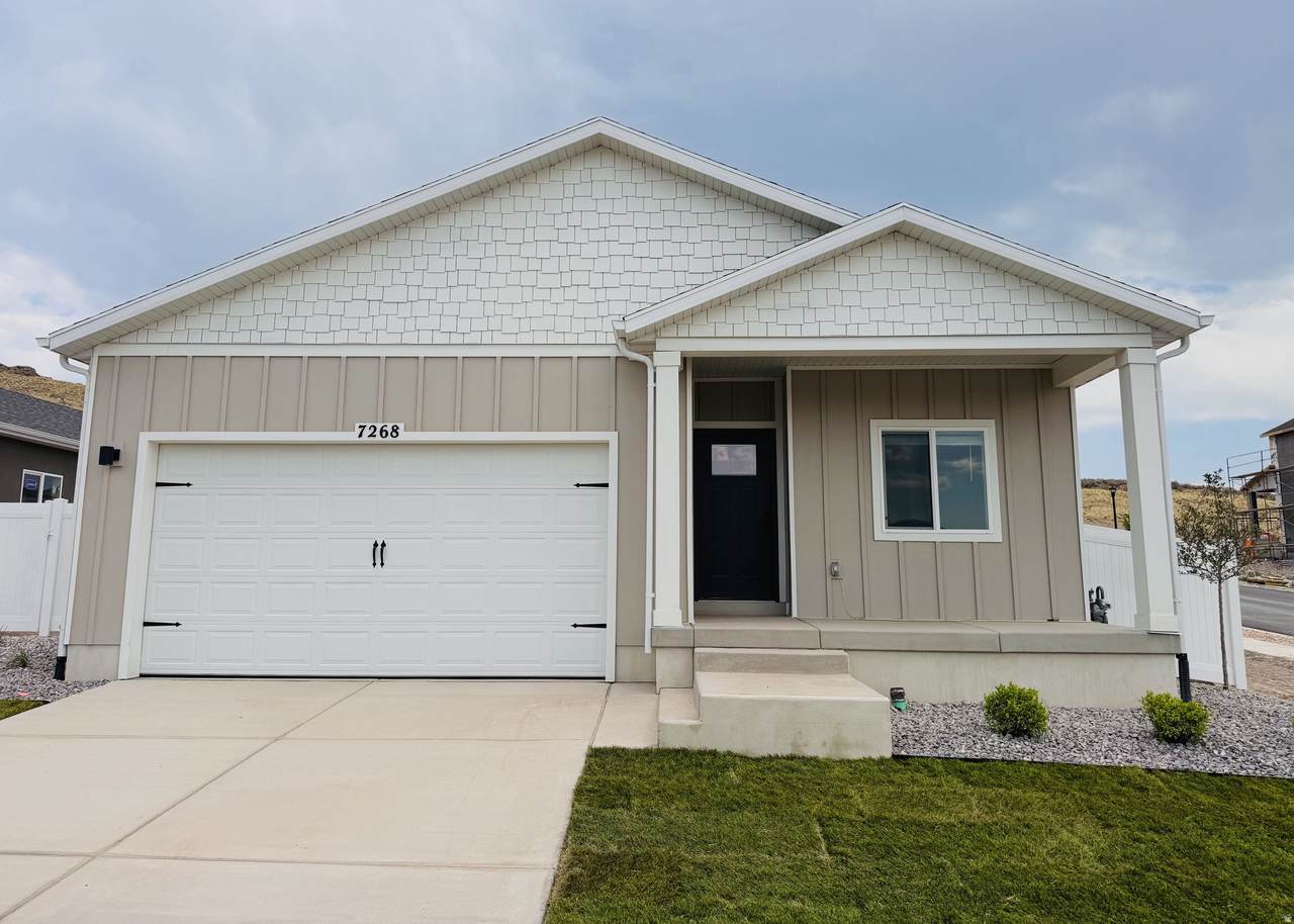 7268 Slick Rock Way - Photo 1