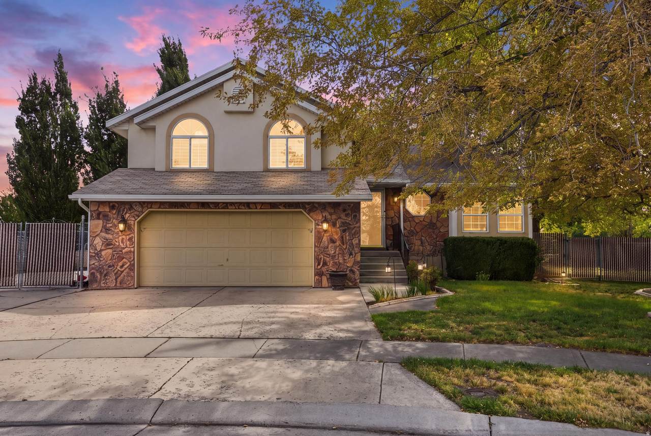 1041 Covewood Pl - Photo 1