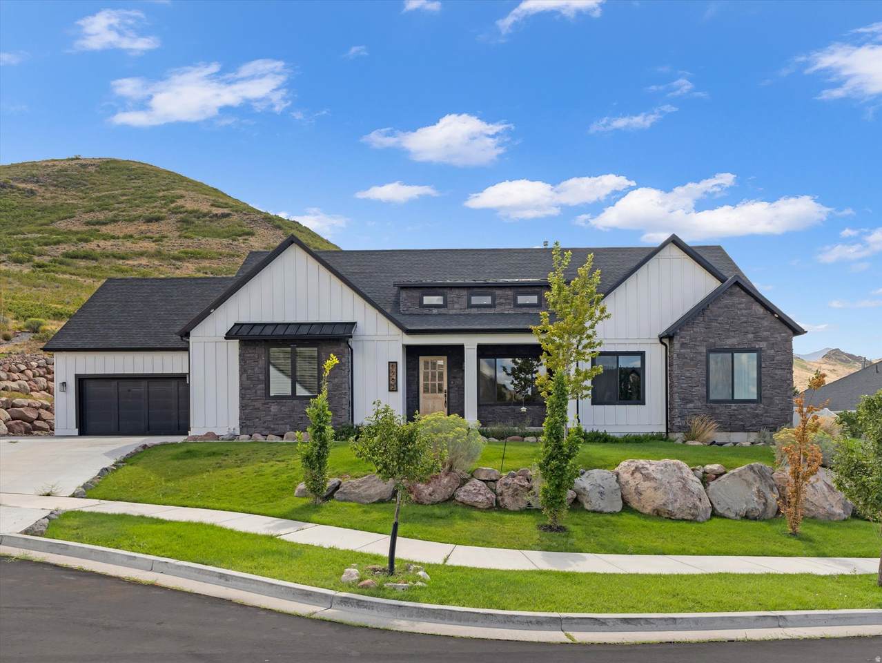6583 Cedar Butte Cir - Photo 1