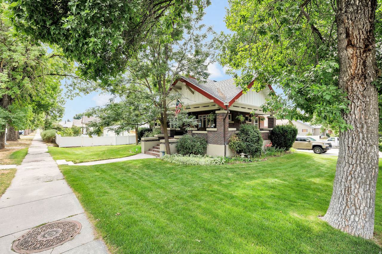 297 Main St - Photo 1