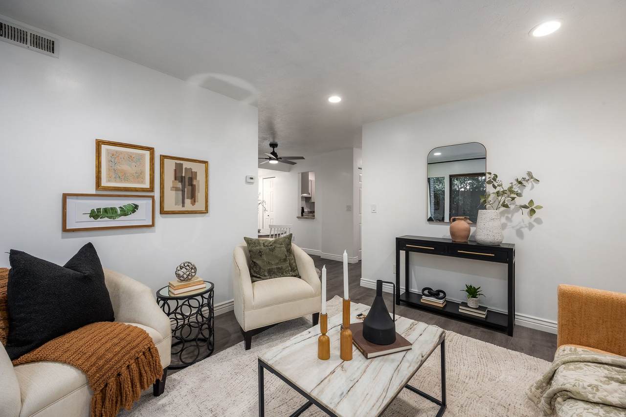 227 H St - Photo 1