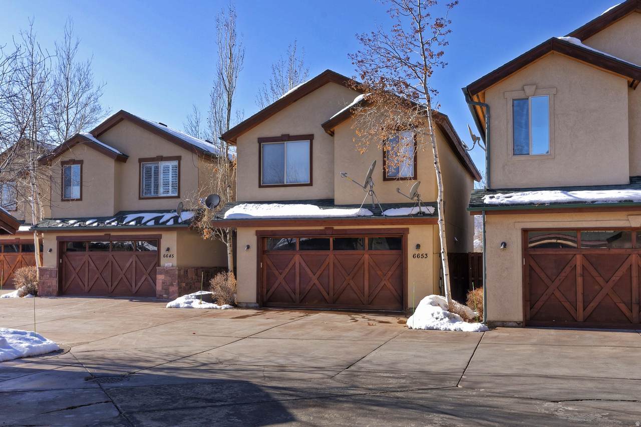 6653 Trout Ct - Photo 1