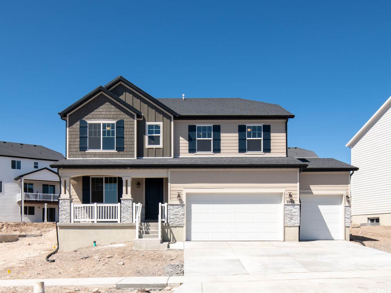 2263 Elderberry Dr - Photo 1