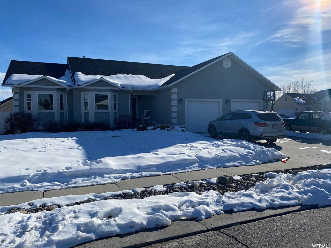 550 Aspen Cir - Photo 1