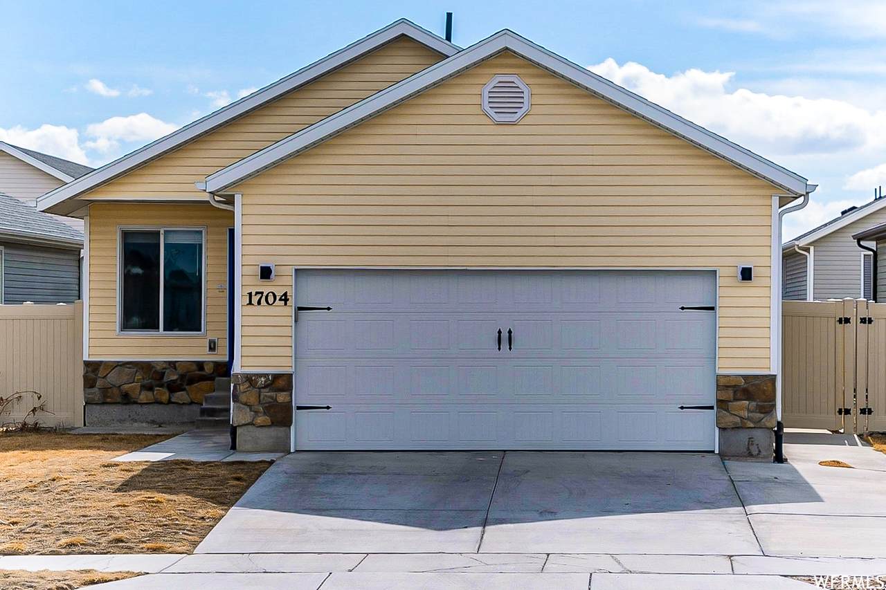 1704 Tumwater Ln - Photo 1