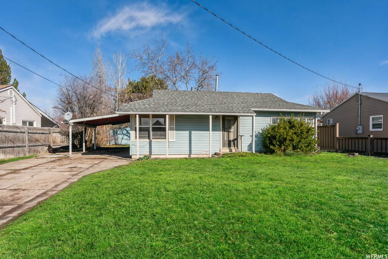 61 Phillips St - Photo 1