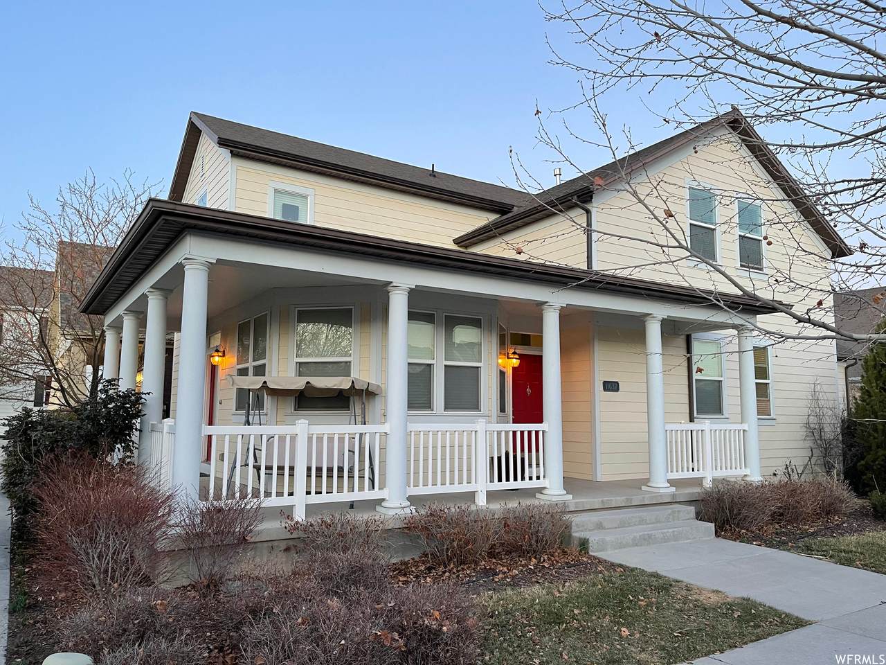 11637 Grandville - Photo 1
