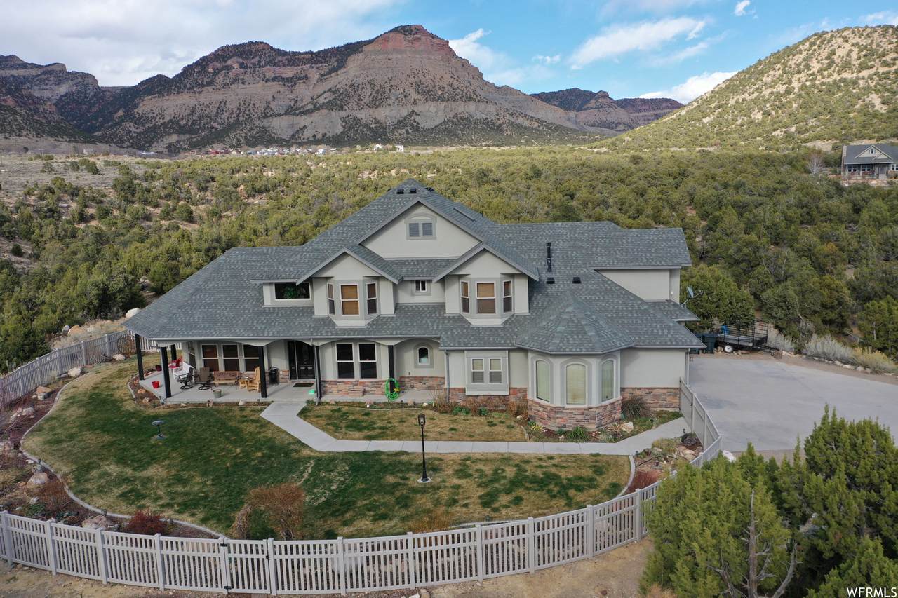 195 Kestrel Ln - Photo 1