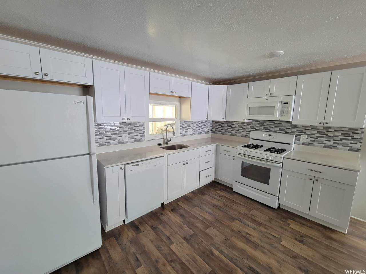 4683 Yucca Dr - Photo 1