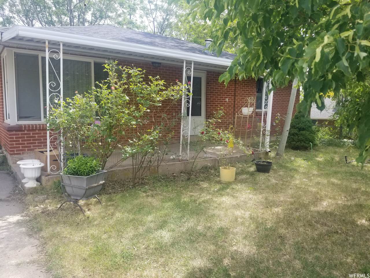 1157 North St - Photo 1