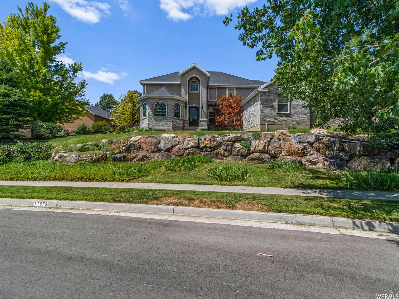 11579 Mercer Holw - Photo 1