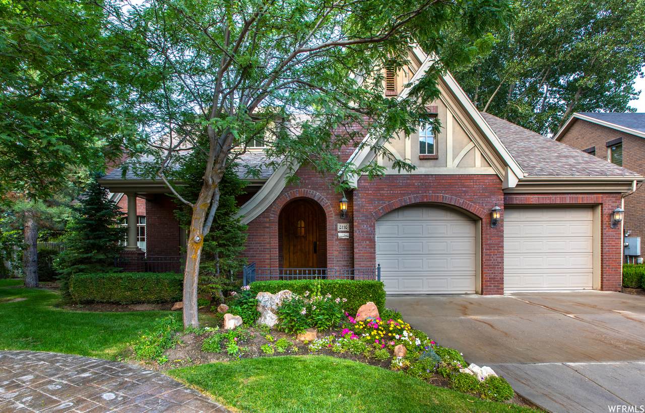 8116 Cottage Pines Cove - Photo 1