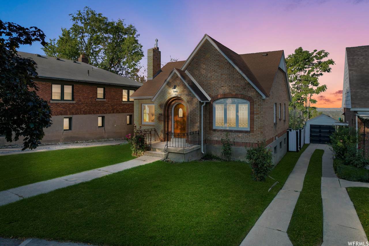 449 Westcapitol St - Photo 1
