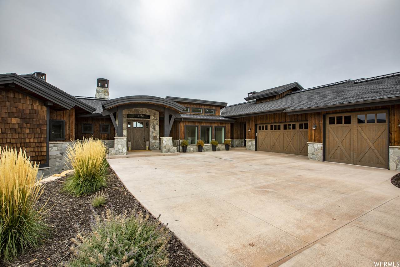228 Ibapah Peak Dr - Photo 1