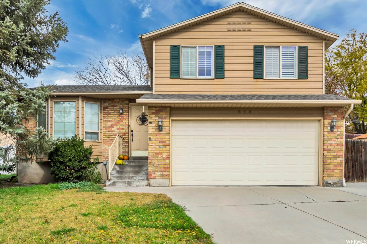 824 Spanish Oak Way - Photo 1