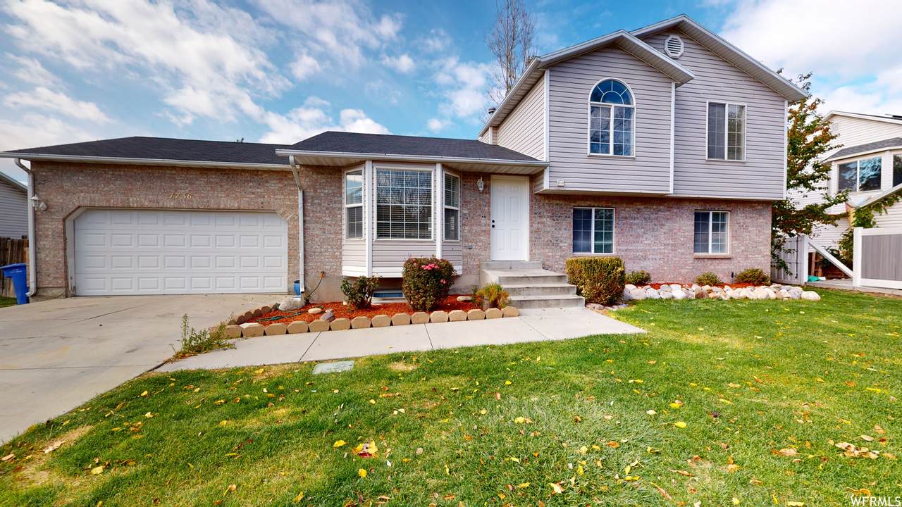 7736 Annas Cir - Photo 1