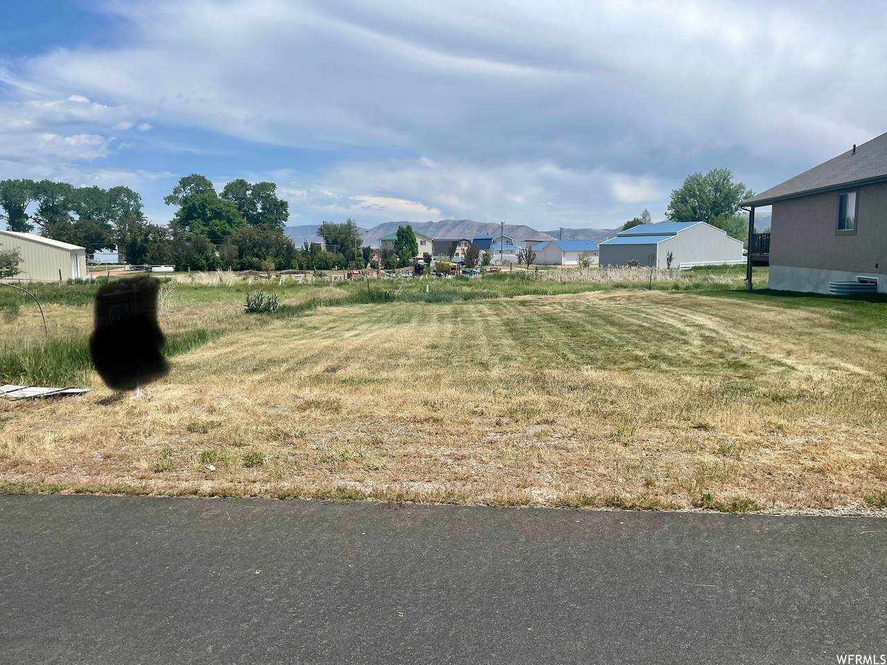 1890 Lake Cottage Dr - Photo 1
