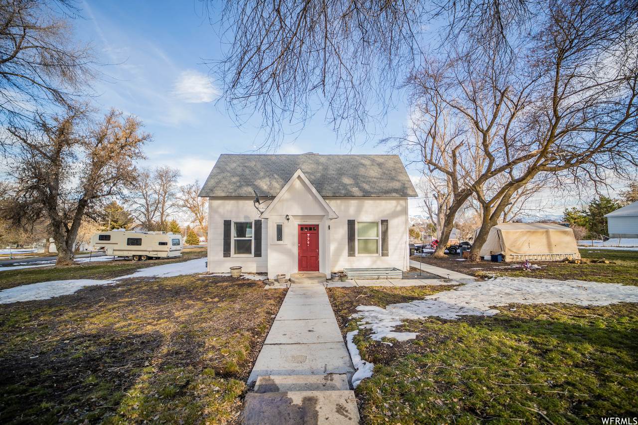 96 Main St - Photo 1