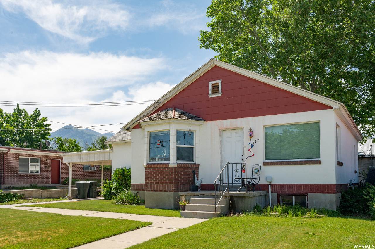 317 Utah Ave - Photo 1