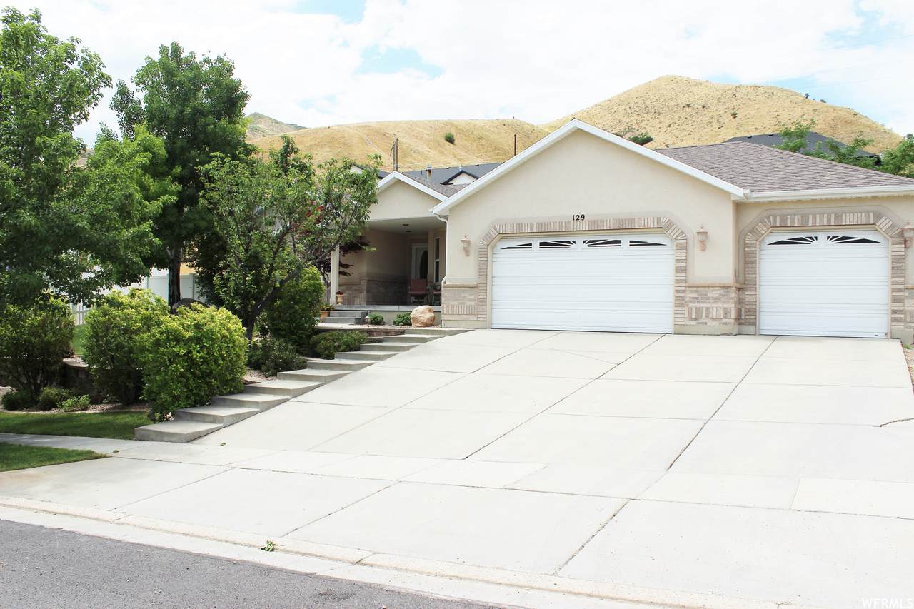 129 Heritage Hill Dr - Photo 1