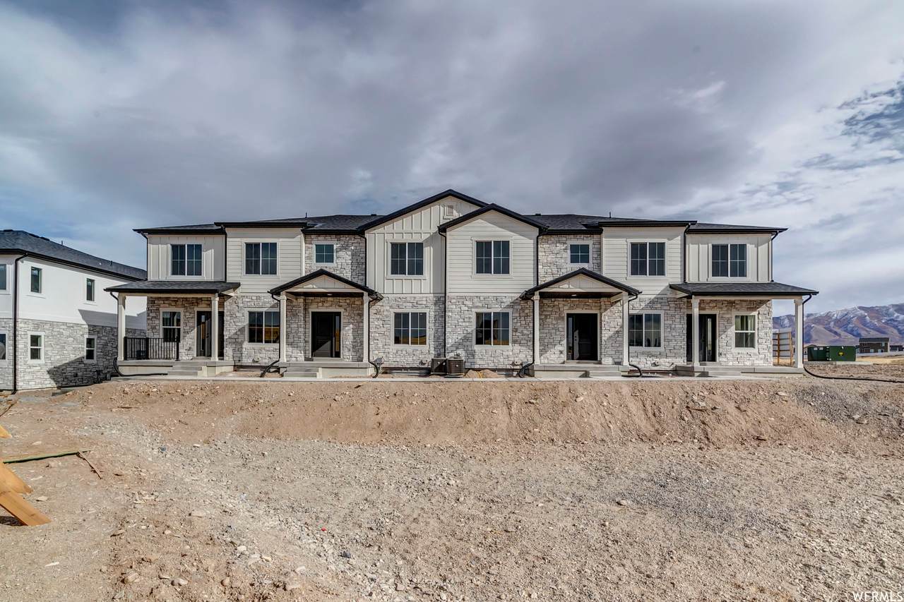 515 Caroles Way - Photo 1
