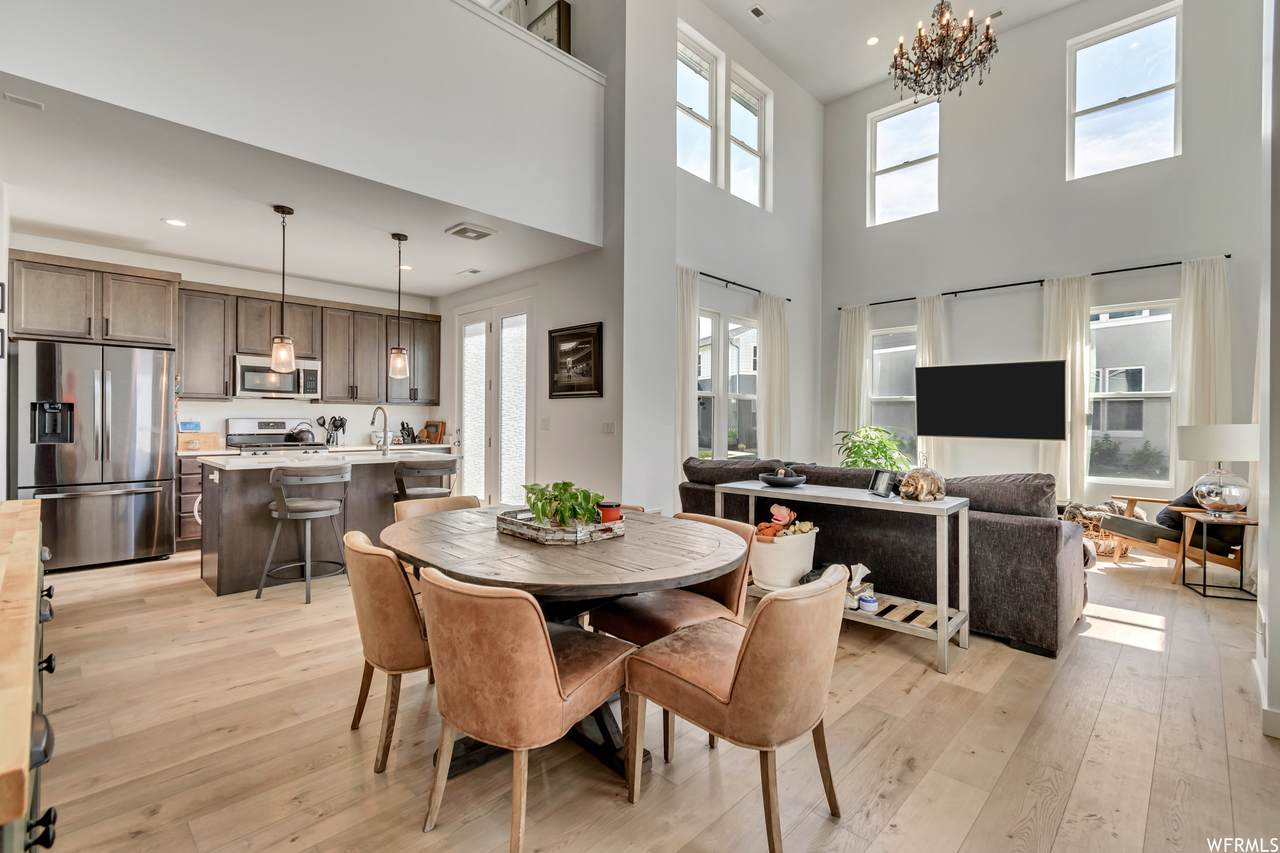10519 Liv Way - Photo 1
