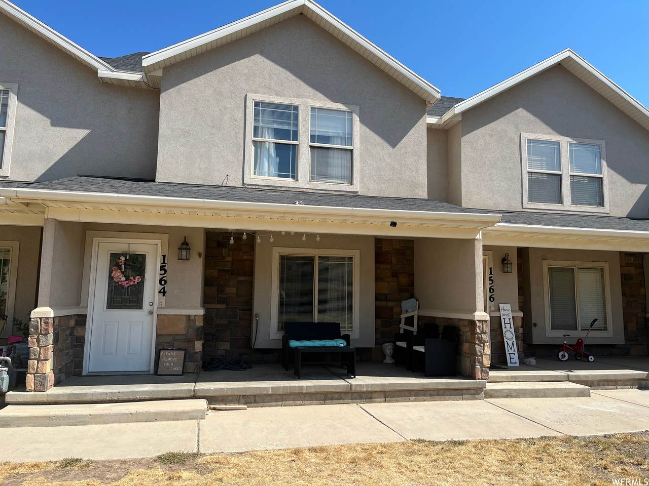 1564 Jace Ln - Photo 1