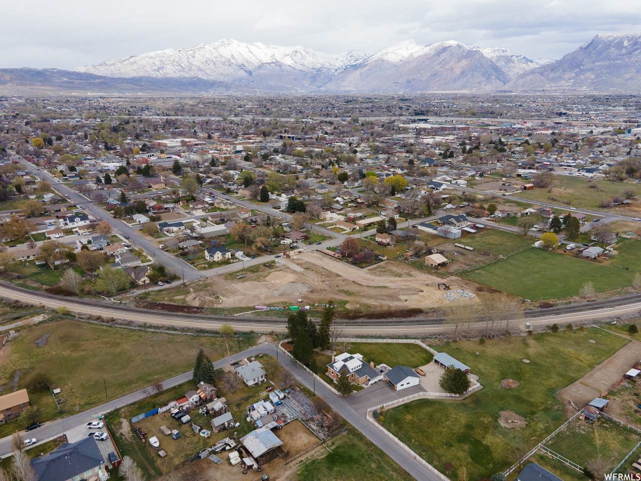 273 400 - Photo 1