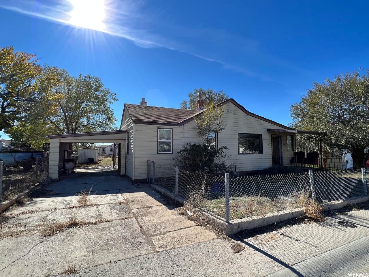 138 Berkley Ave - Photo 1