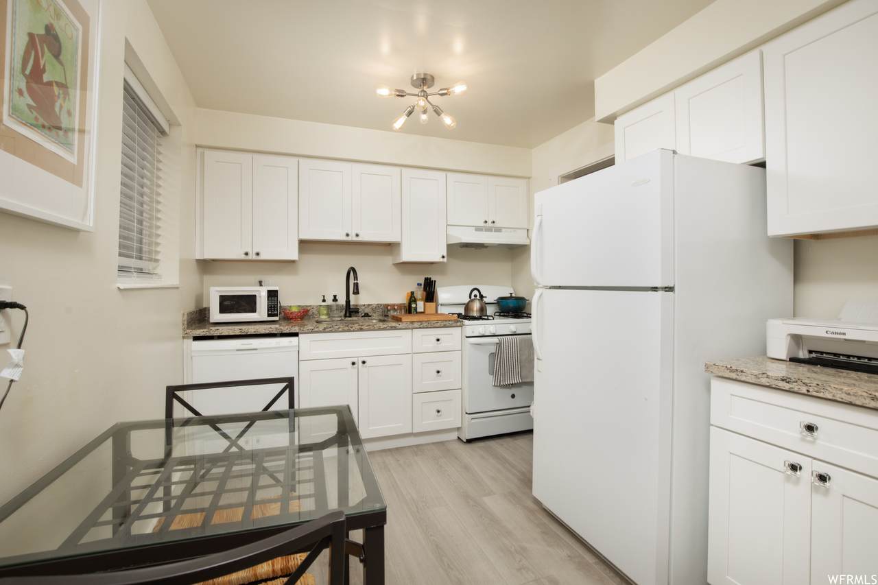 2220 Murray Holladay Rd - Photo 1
