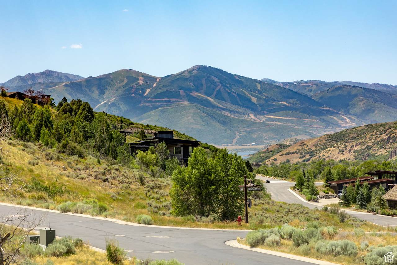 7570 Caddis Dr - Photo 1