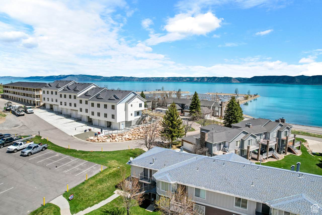 929 Harbor Vlg - Photo 1