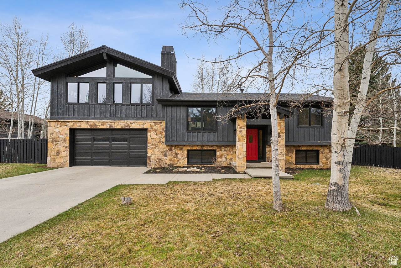 2407 Holiday Ranch Rd - Photo 1