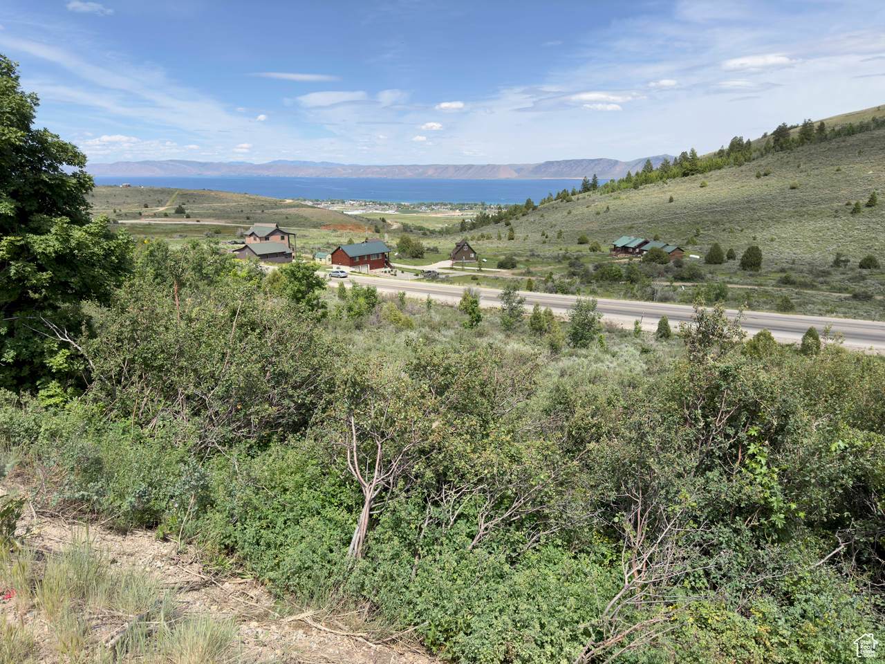 1158 Sunrise Cir - Photo 1