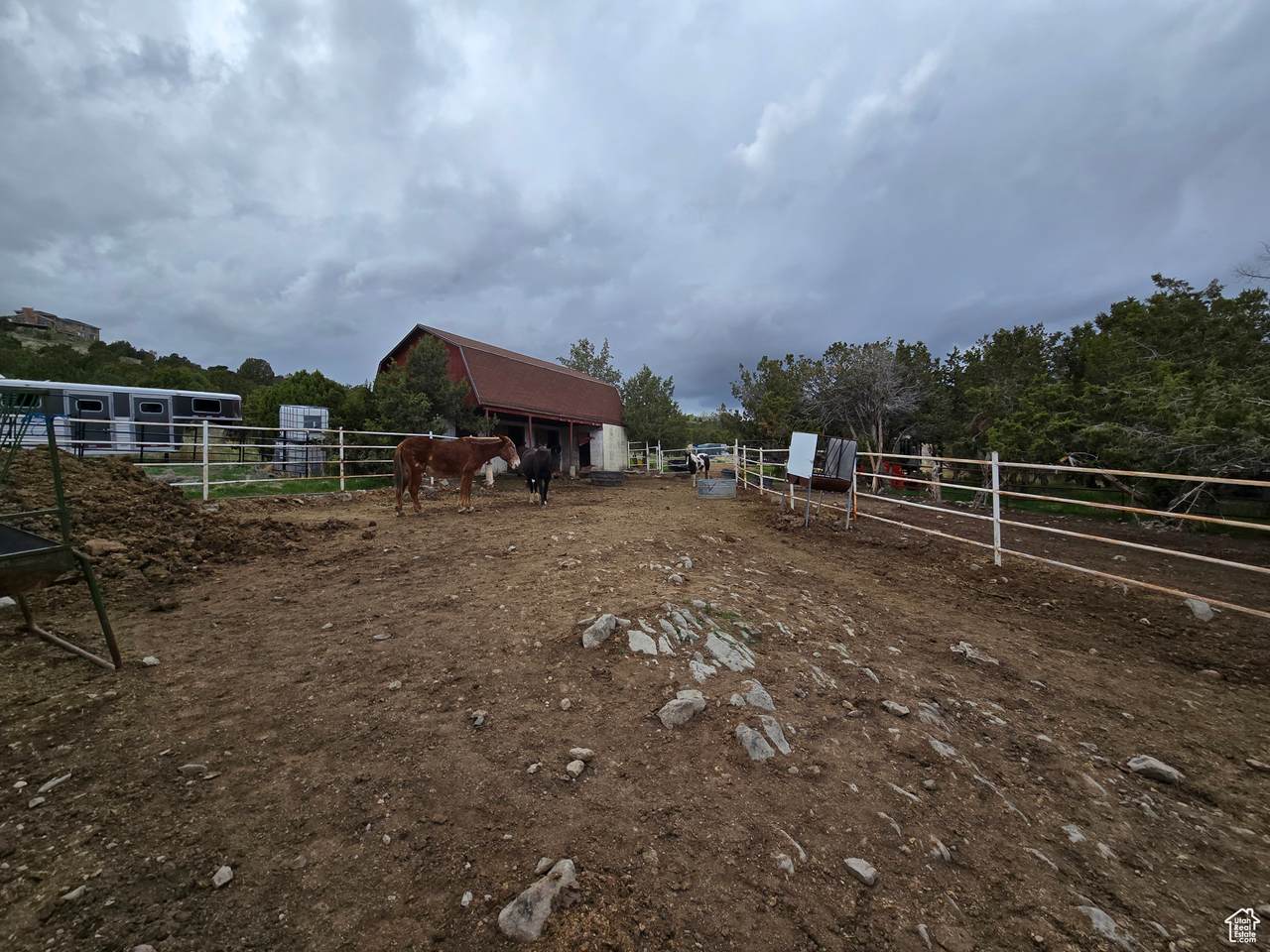 8411 Hi Country Rd - Photo 1