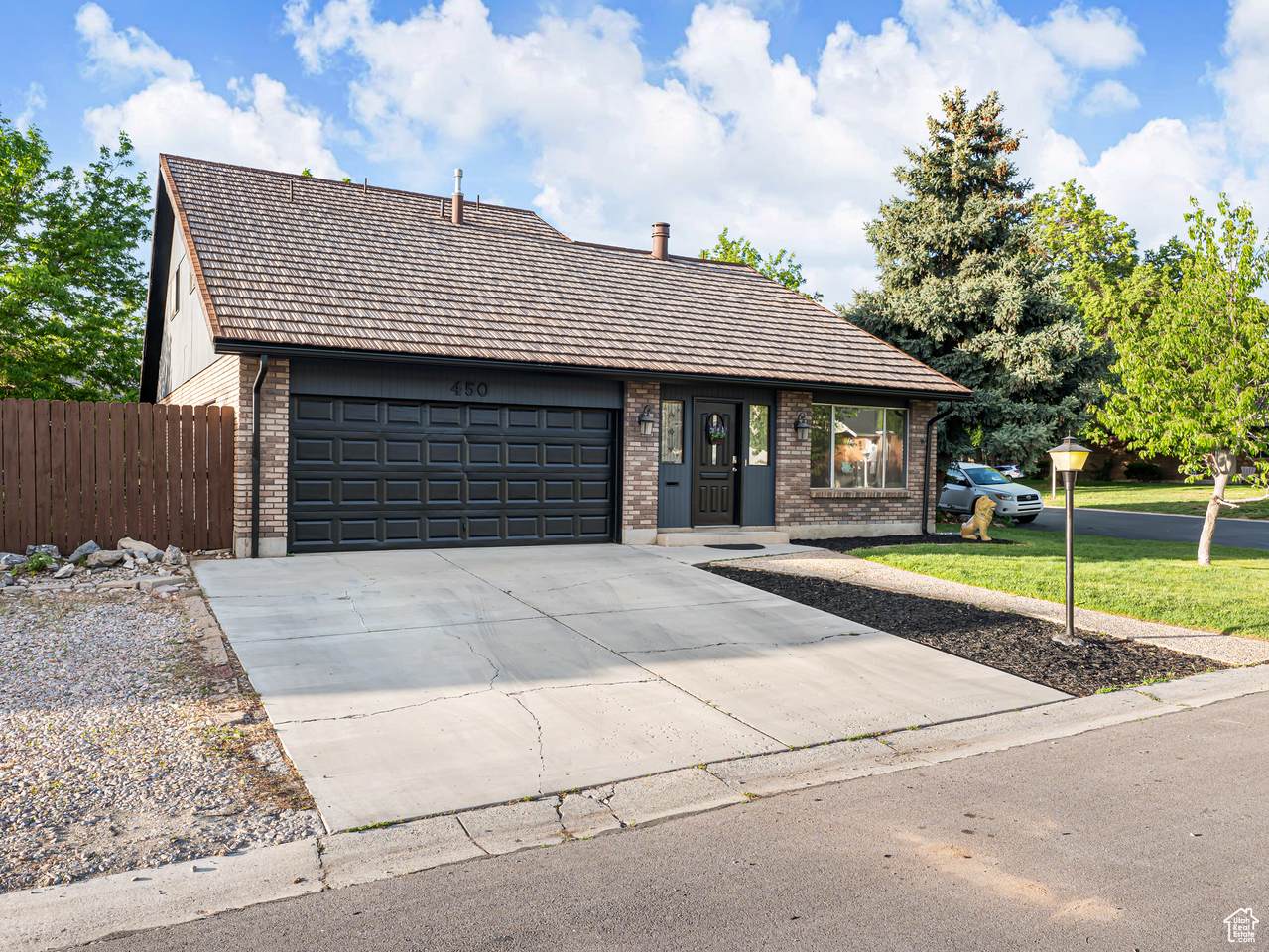 450 Chokecherry Cir - Photo 1