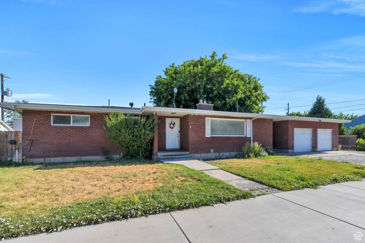 197 Utah Ave - Photo 1