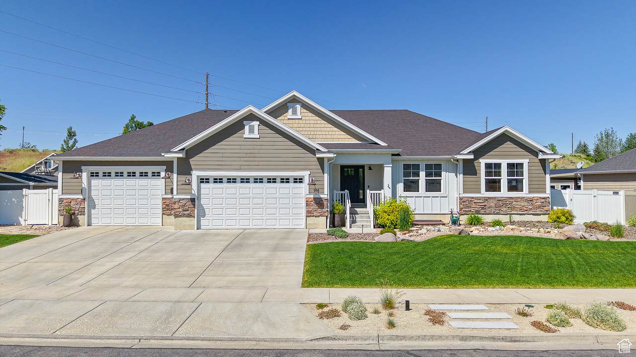 918 River Ridge Ln - Photo 1