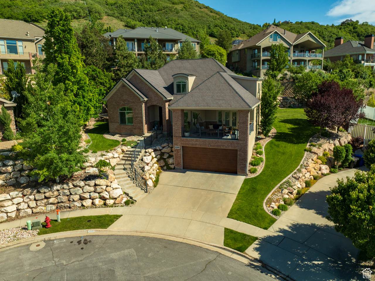4280 Scenic Cir - Photo 1