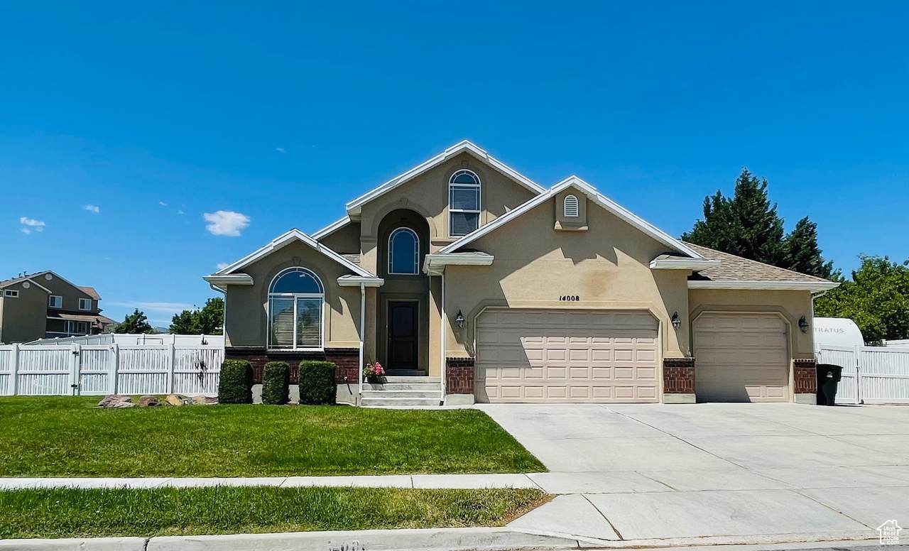 14008 Emmeline Dr - Photo 1