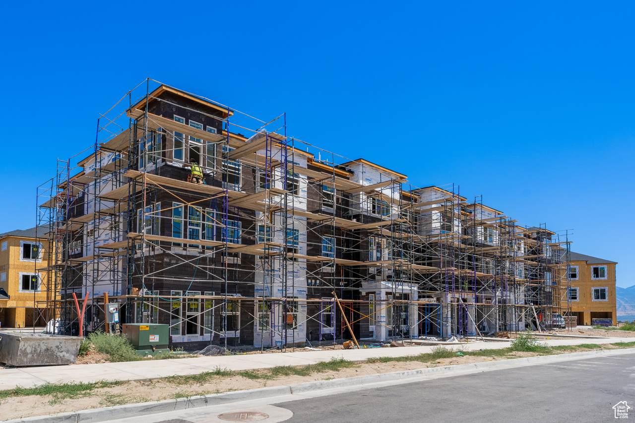 6507 Skyline Loop Ln - Photo 1