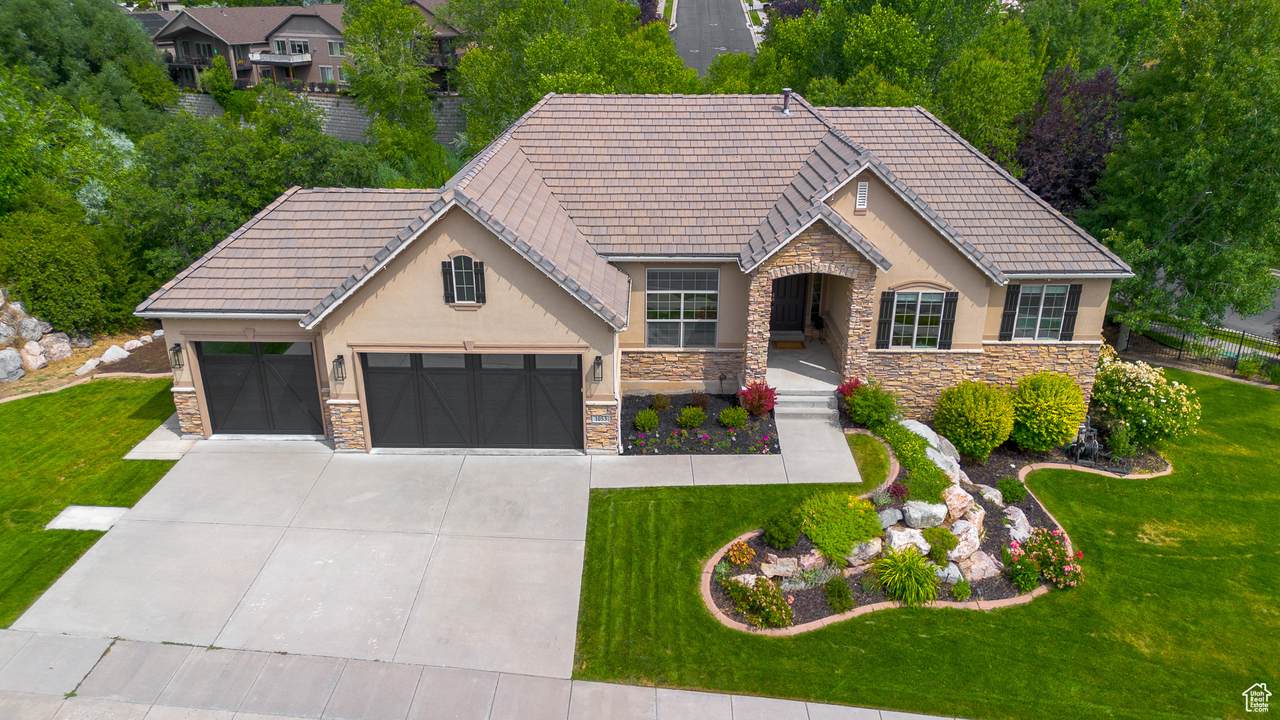 1053 Sage Ln - Photo 1