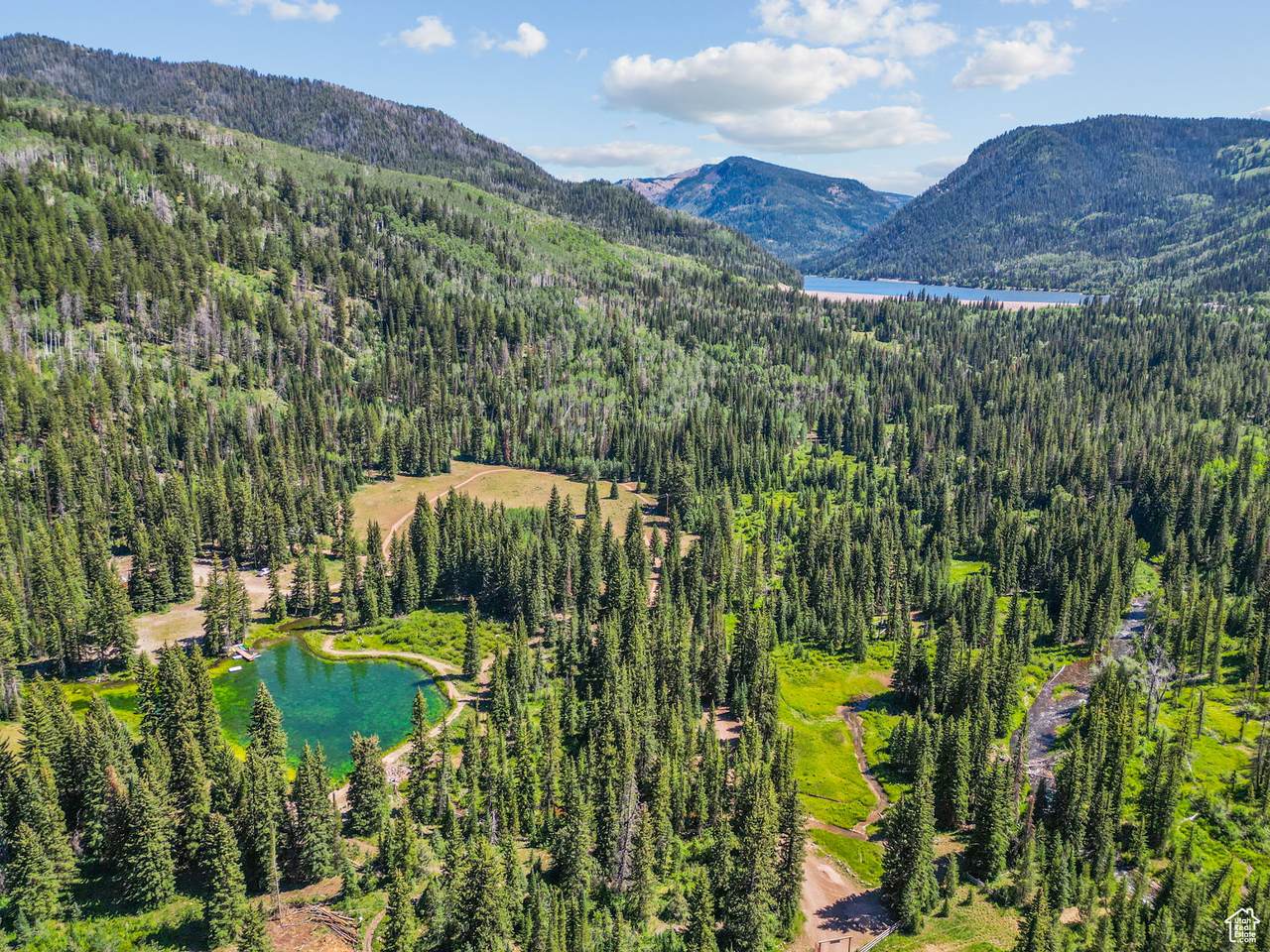 9530 Pine Way - Photo 1