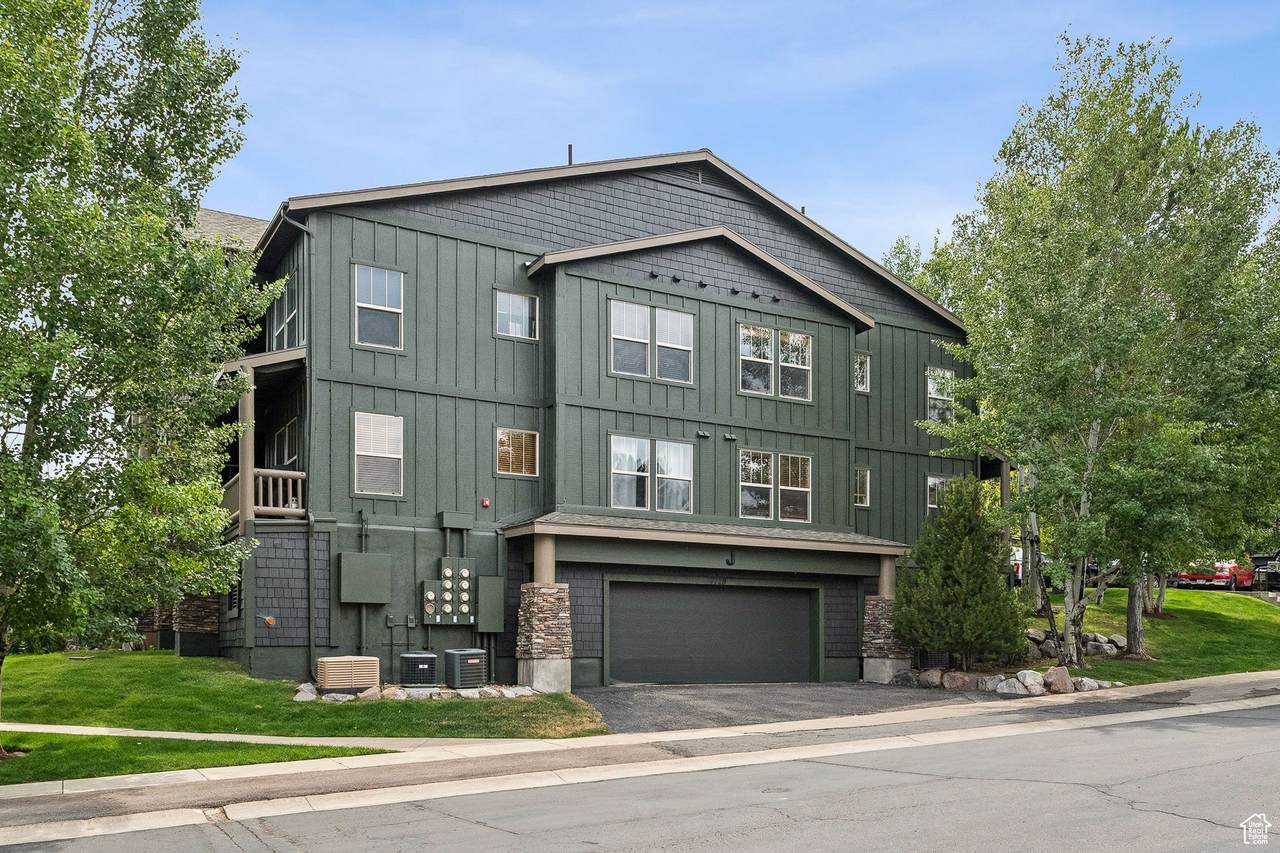 1729 Fox Bay Dr - Photo 1