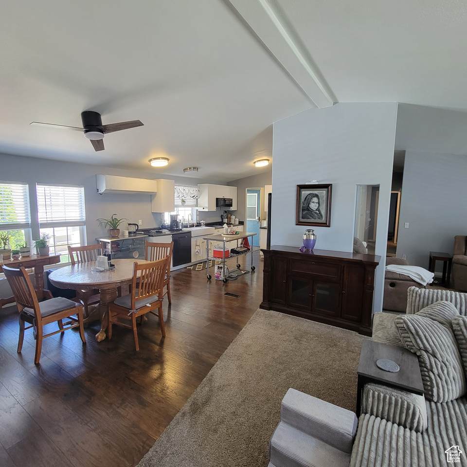 2600 Hill Field Rd - Photo 1