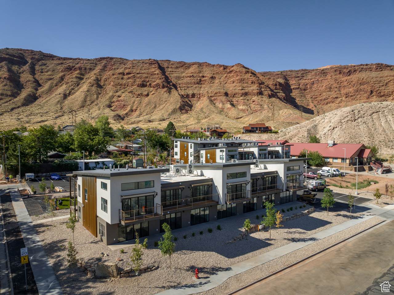 443 Kane Creek Blvd - Photo 1