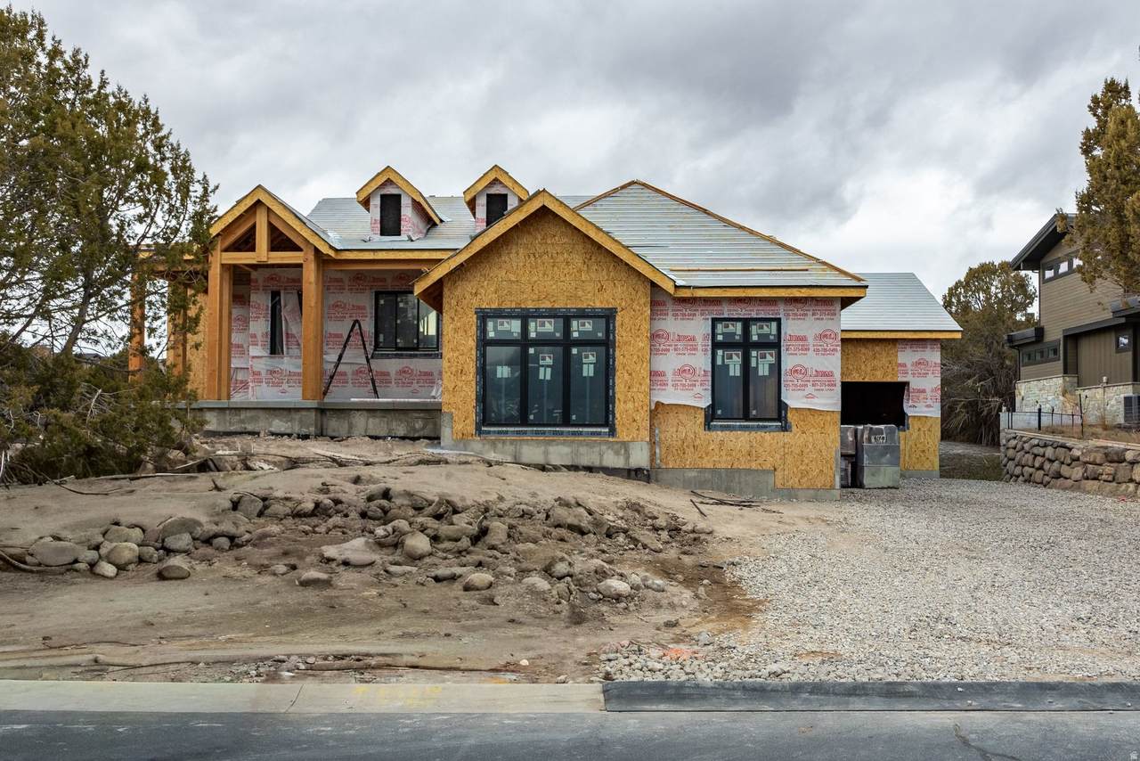 645 Red Mountain Ct - Photo 1