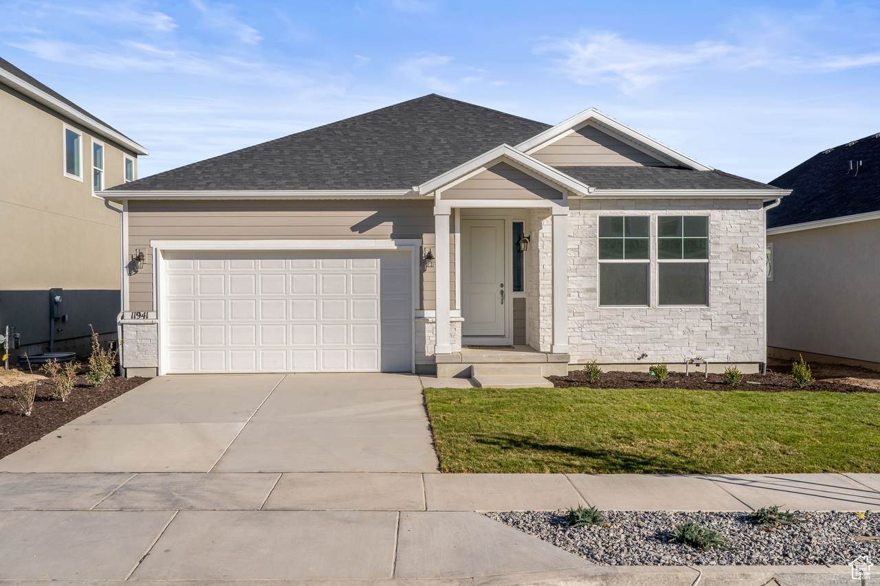 1835 Burger St - Photo 1