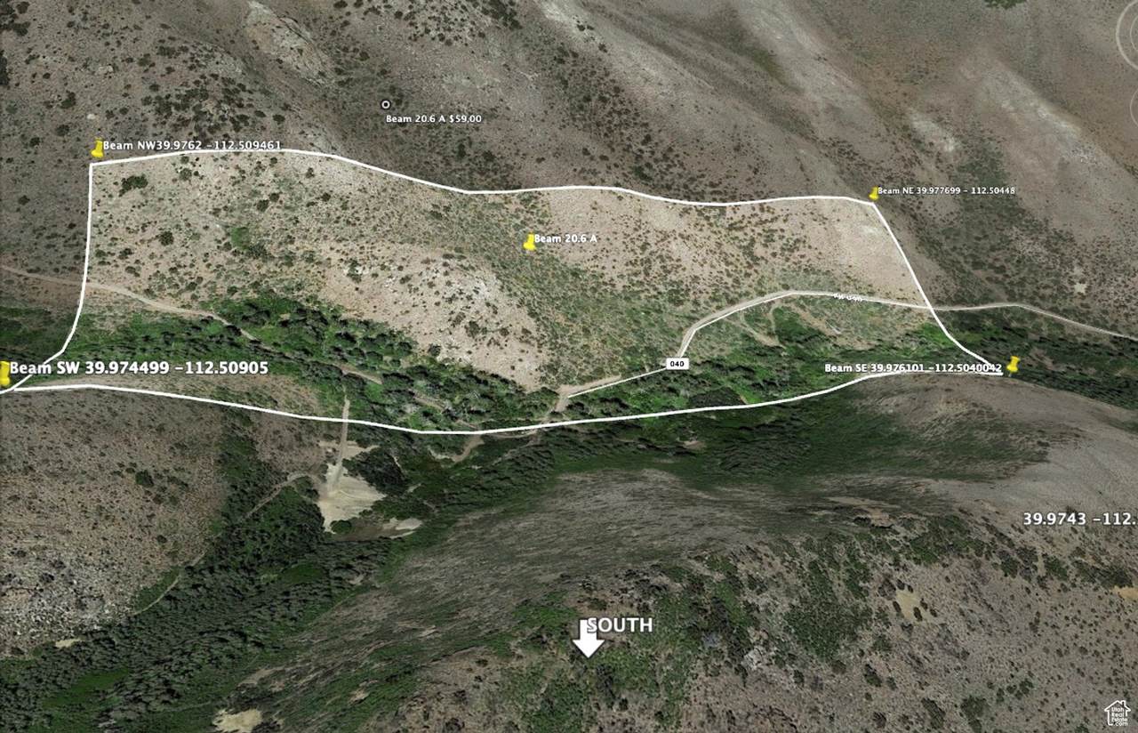  Address Not Published - Photo 1